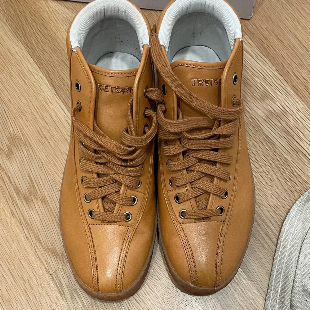 Men's Leather High-Top Sneakers